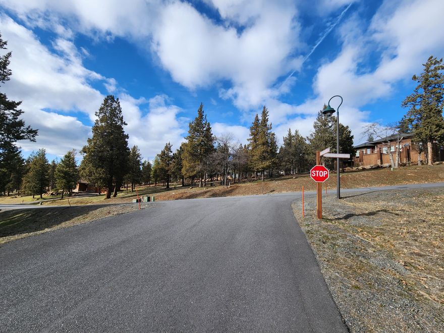 NEW PRICE.Create your dream home on this 0.48-acre lot with a golf course view on Coopers Hawk Road located in Running Y Ranch Resort. This lot's lightly wooded w/minimal rocks & gentle slope, ideal for excavation. With no time-constraints on building, start taking advantage of amazing resort amenities while designing the perfect home! Enjoy amenities like fitness center w/indoor pool&spa, dog park & on-site dining options such as Ruddy Duck Restauran & general store/deli plus breathtaking views & abundant wildlife on miles of scenic walking/biking trails. HOA dues also include 24/7 security & on-site support during reg. business hrs, ensuring peace of mind. Golfers will love the Arnold Palmer-designed golf course in the center of the resort. Don't miss the opportunity to invest in one of Southern Oregon's most sought-after resort communities. Whether you plan to build now or later, this lot offers a perfect blend of natural beauty & luxury living. Neighboring .48 acre lot also availa