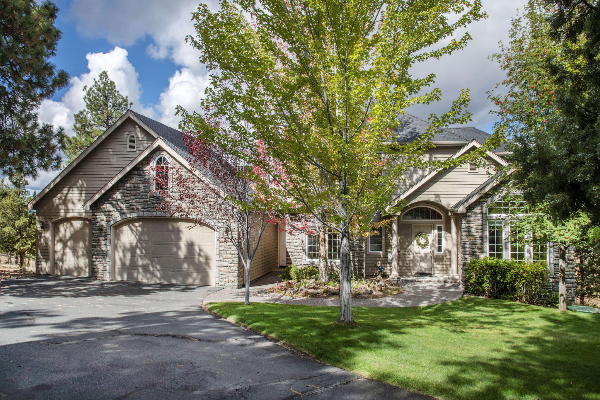 Wyndemere - Residential