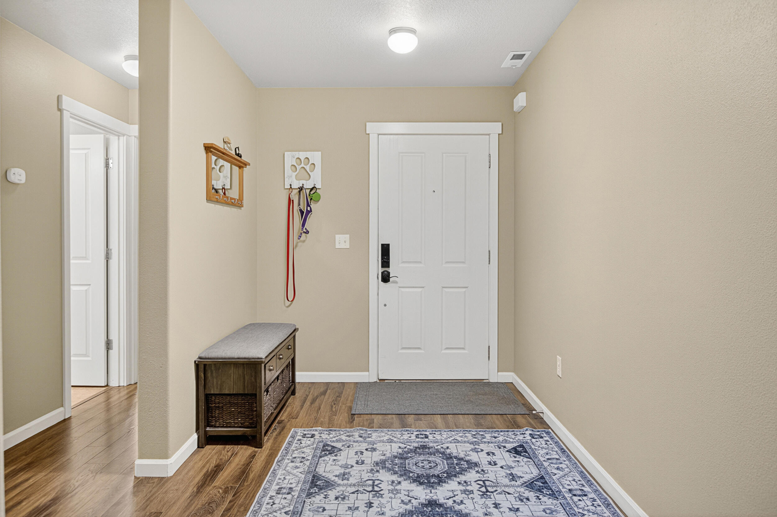 2858 SW Deschutes Drive