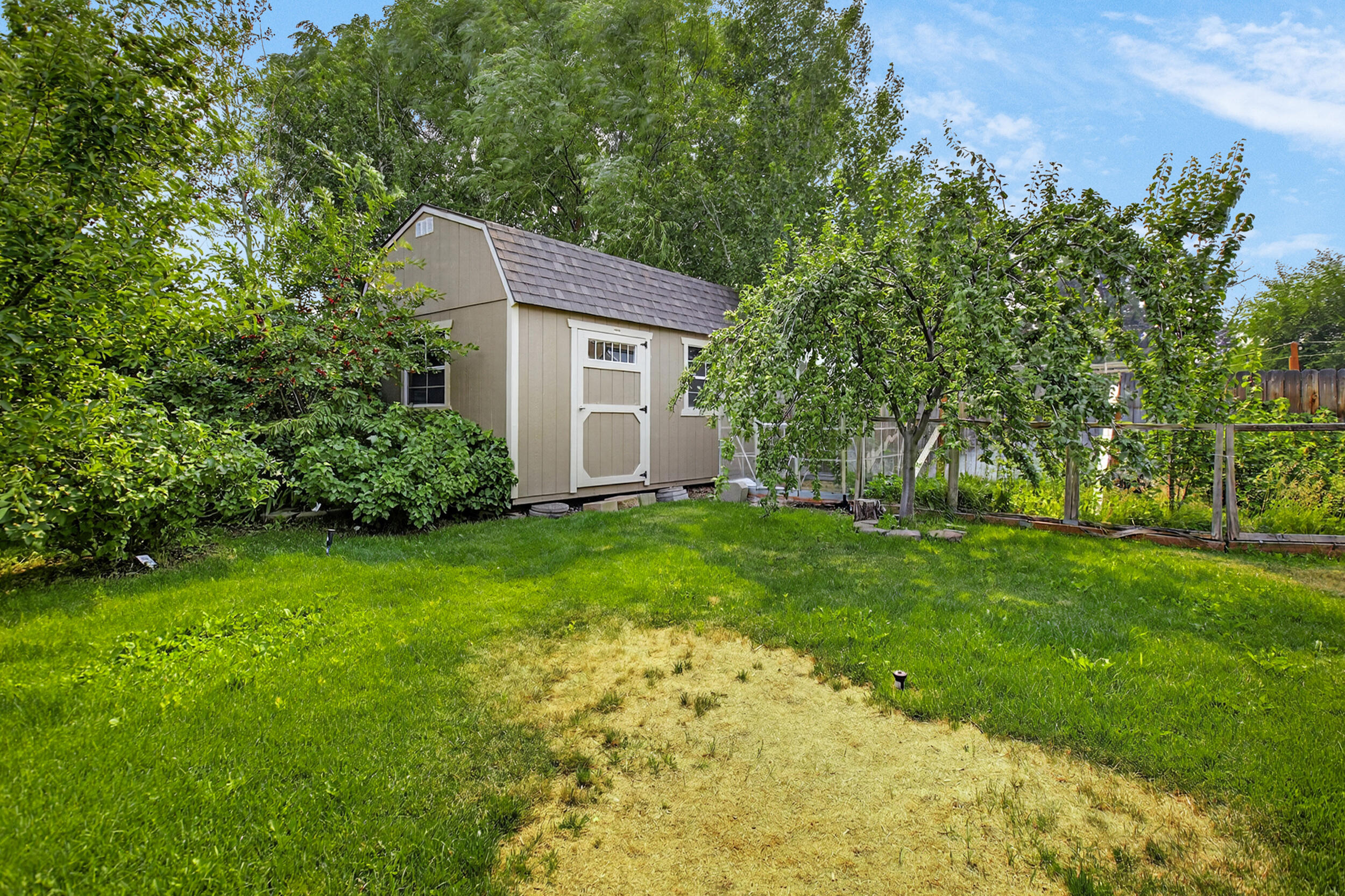 Village Pointe - Residential