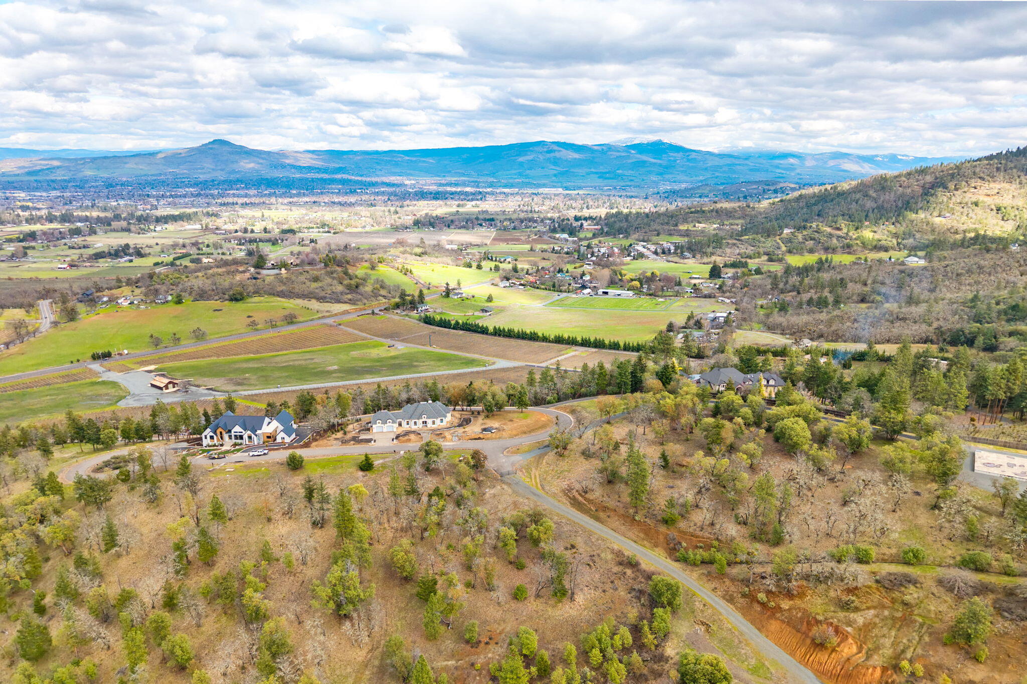 Vineyards At Stage Pass, The - Land