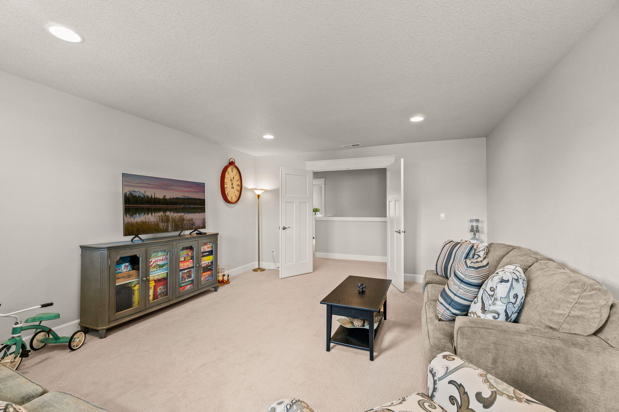 Hidden Hills - Residential