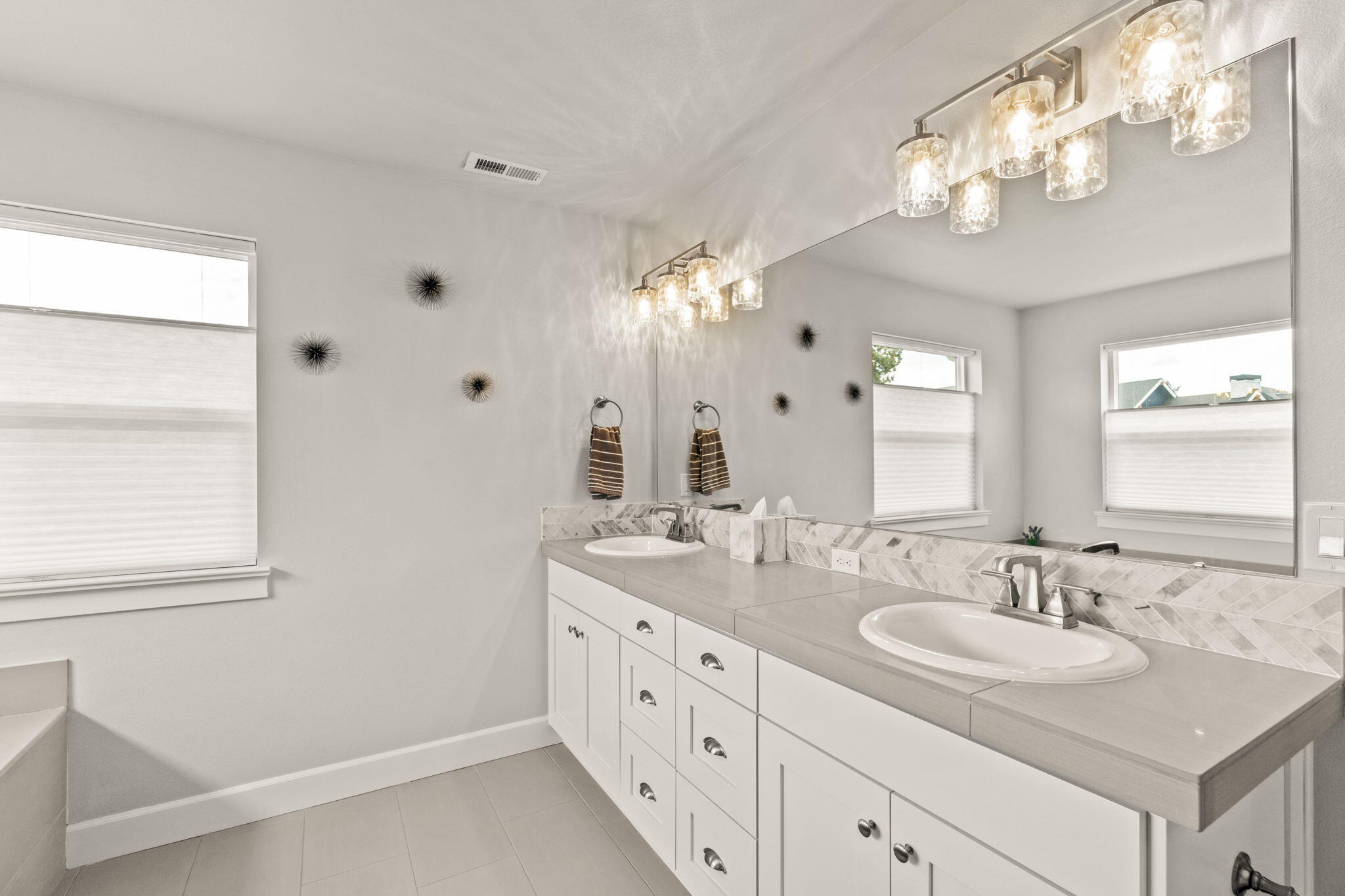 Hidden Hills - Residential