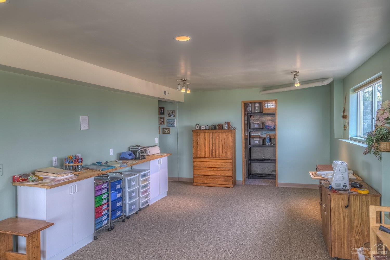 Country View Est - Residential