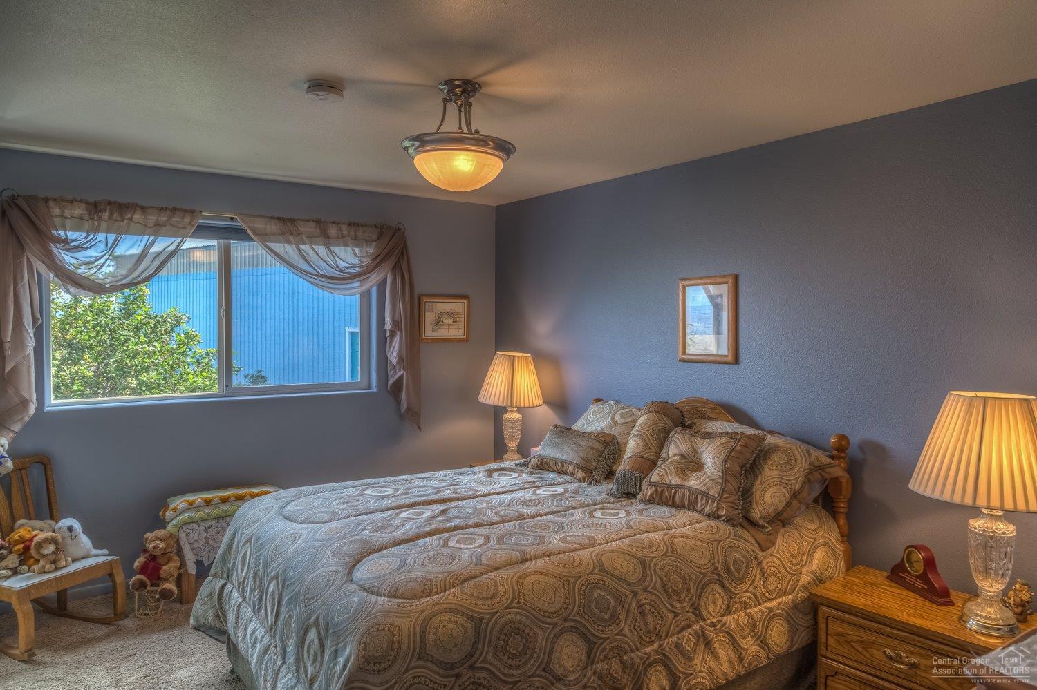 Country View Est - Residential