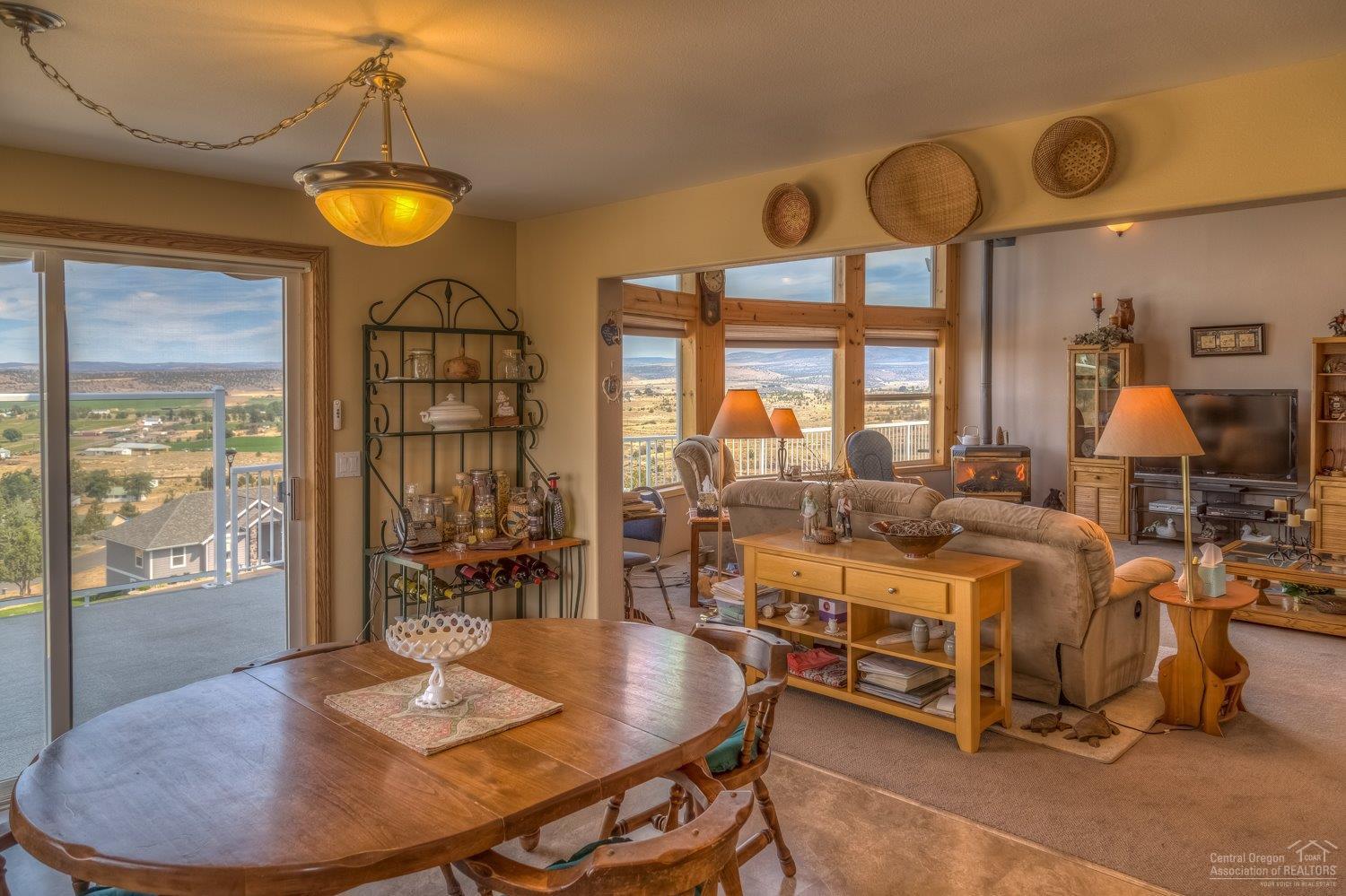 Country View Est - Residential