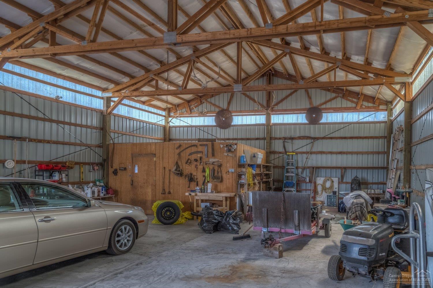 Country View Est - Residential