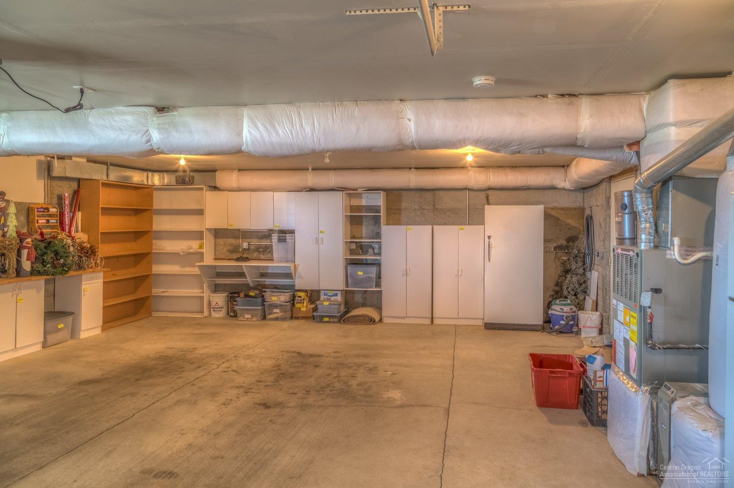 Country View Est - Residential