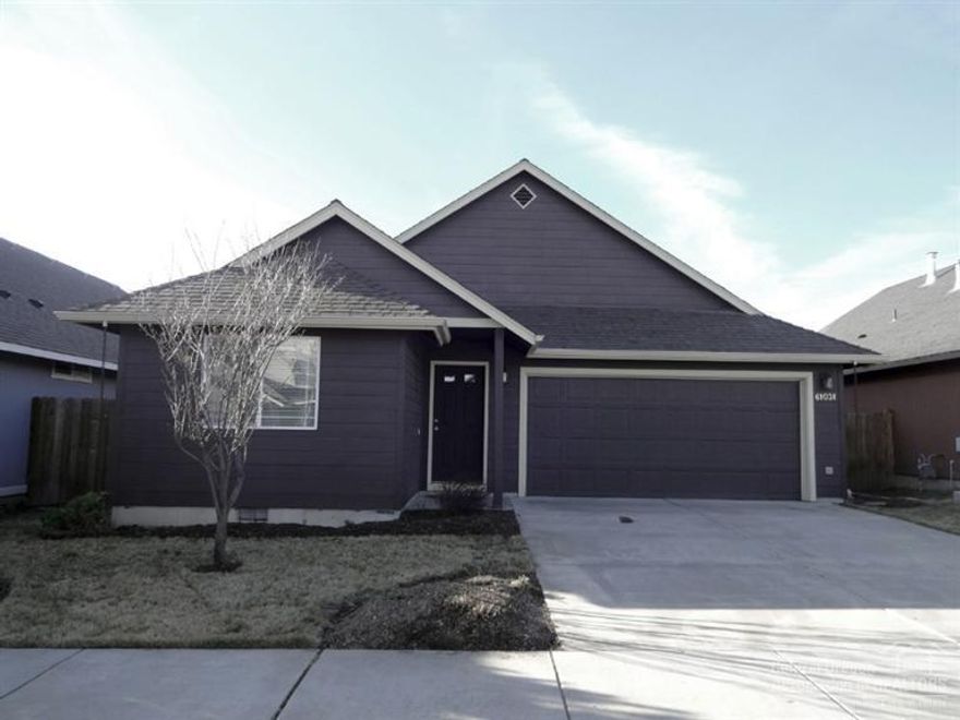 Well-maintained home with a great room floor plan. Bright living room with access to the back yard. The kitchen features hickory cabinets, under-cabinet lighting, a pantry and stainless steel appliances. Master suite with a walk-in closet. The front bedroom and bathroom are nicely separated. Landscaped lot, fenced back yard with a pergola over the patio. Conveniently located to shopping, schools and access to the parkway.