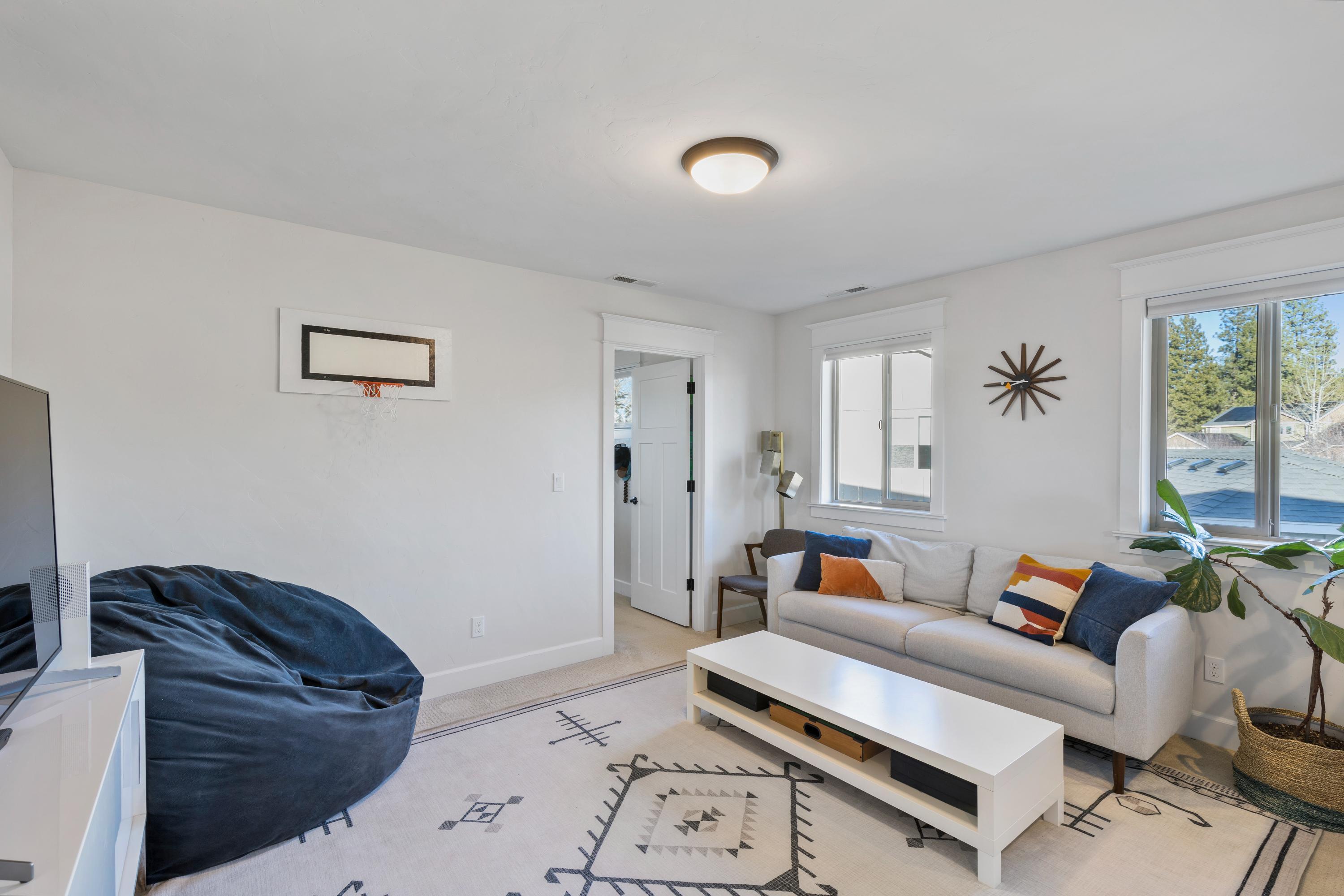 River Rim - Residential