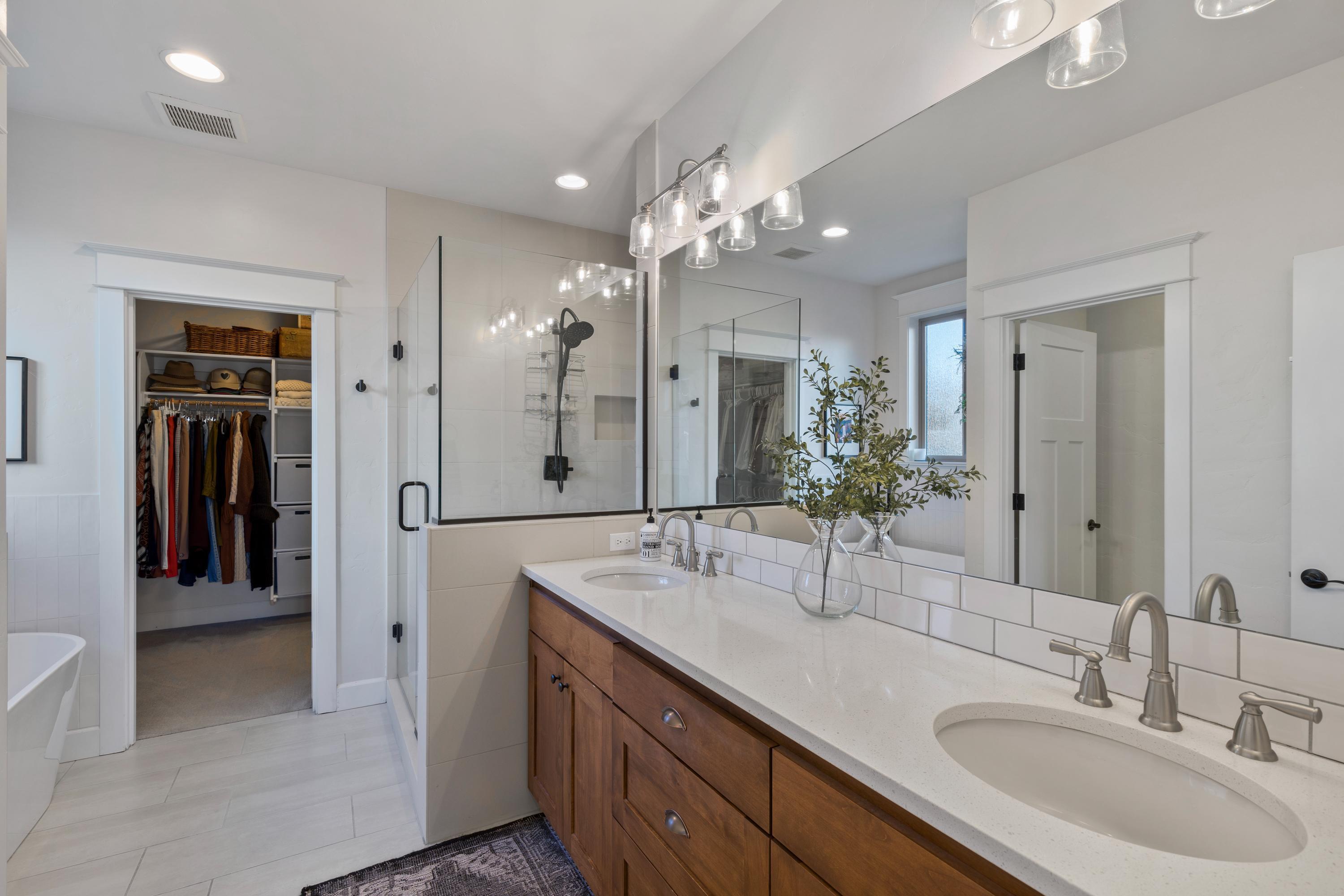 River Rim - Residential