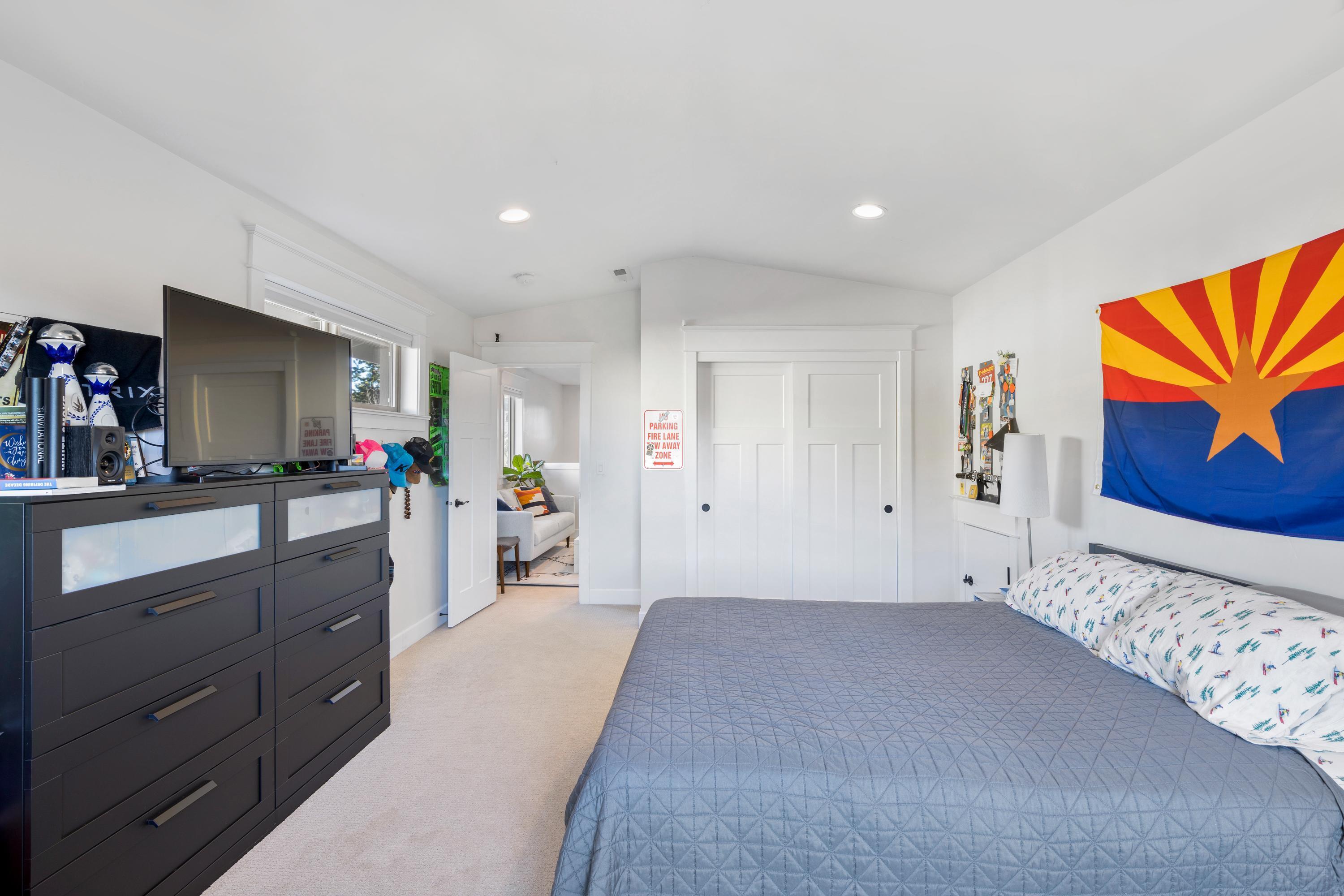 River Rim - Residential