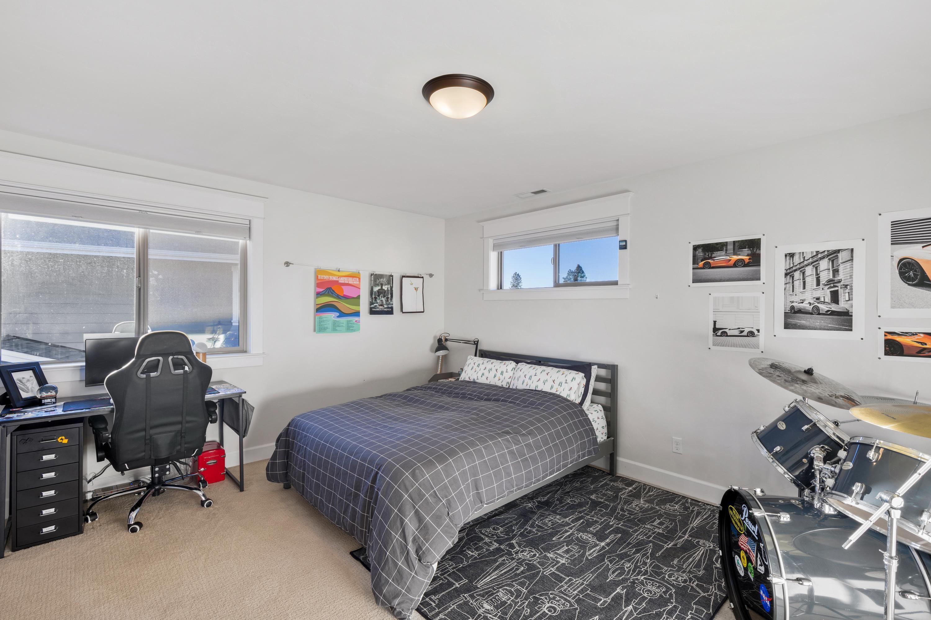 River Rim - Residential