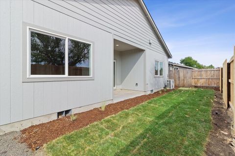 Tiny photo for 1858 Ingram Lane, Medford, OR 97501 (MLS # 220210673)
