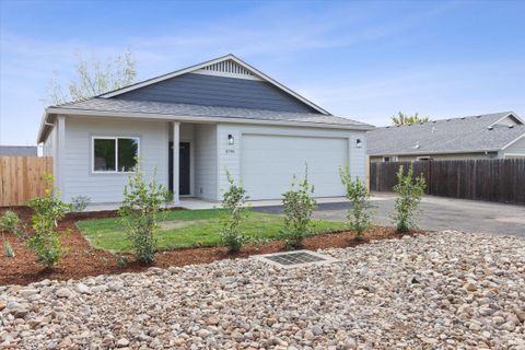 Tiny photo for 1858 Ingram Lane, Medford, OR 97501 (MLS # 220210673)