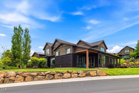Tiny photo for 61333 Kindle Rock Loop, Bend, OR 97702 (MLS # 220222833)