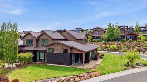 Tiny photo for 61333 Kindle Rock Loop, Bend, OR 97702 (MLS # 220222833)