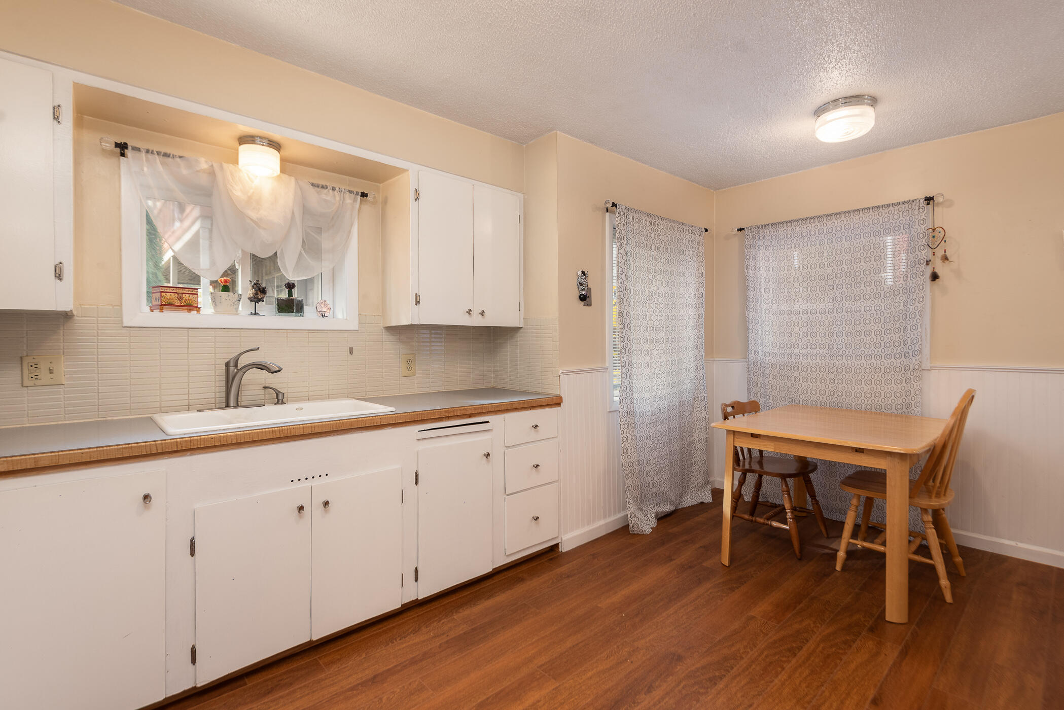 Kenwood - Residential Income