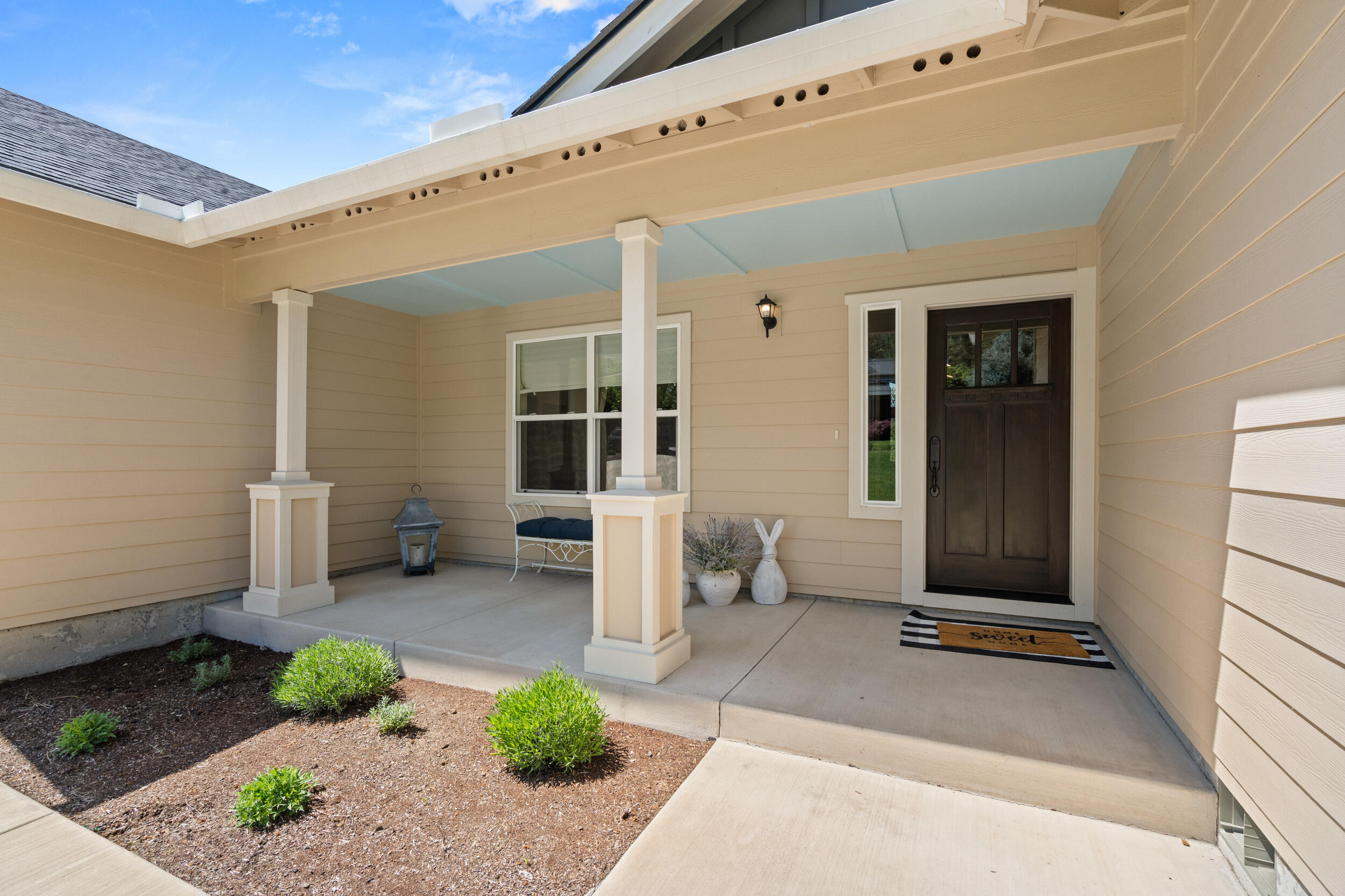 1060 Anglers Place