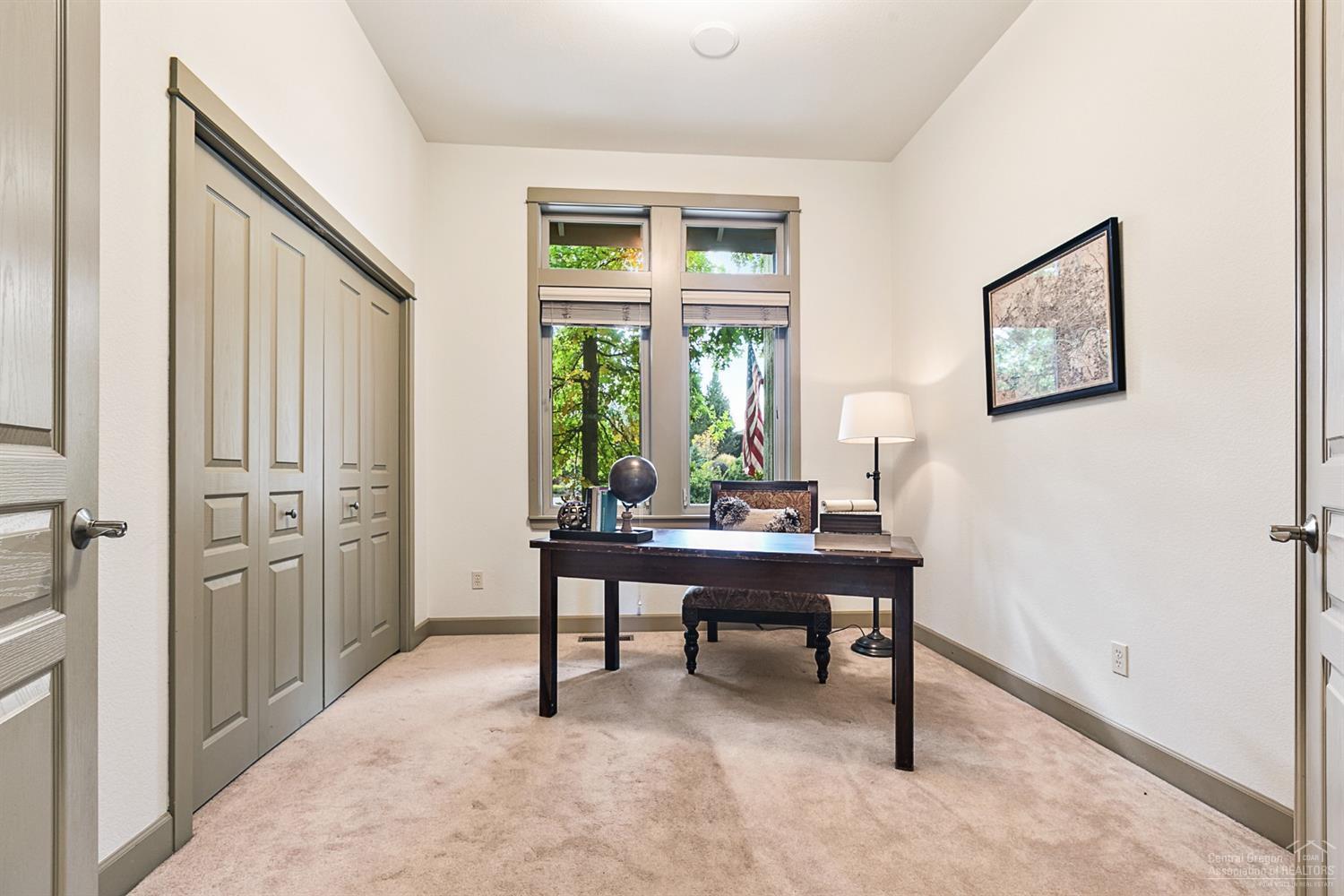 Broken Top - Residential