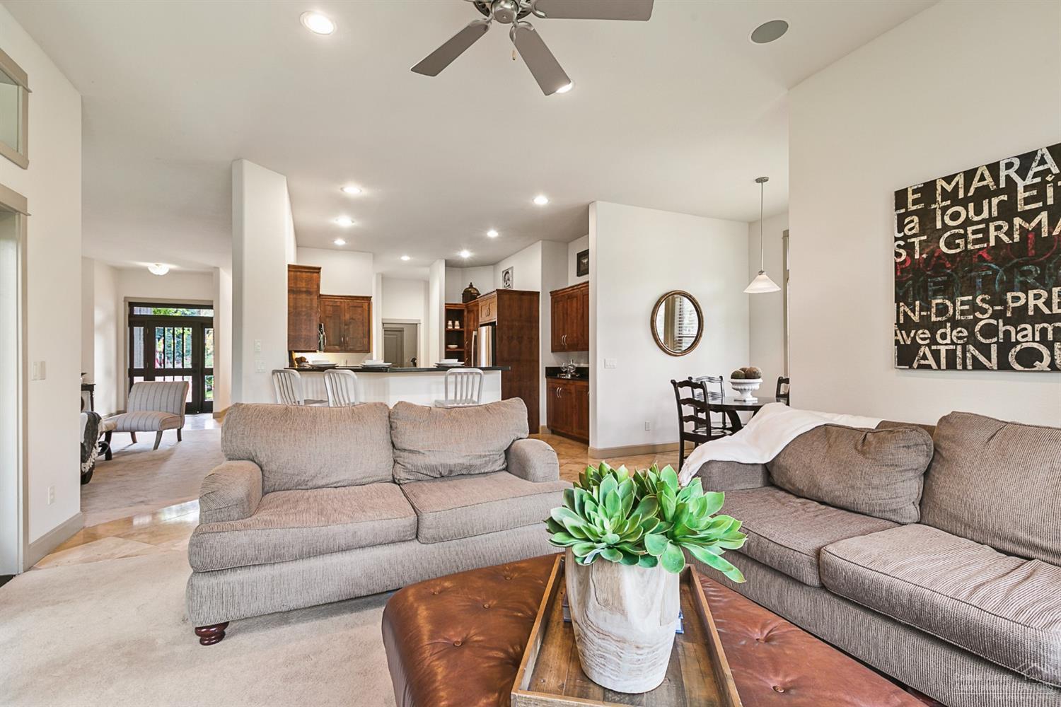 Broken Top - Residential