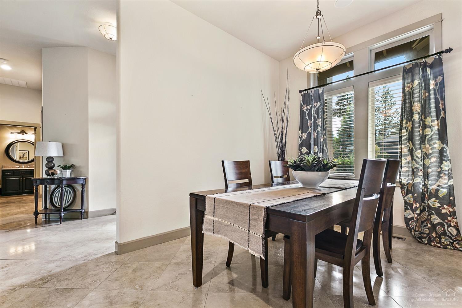 Broken Top - Residential