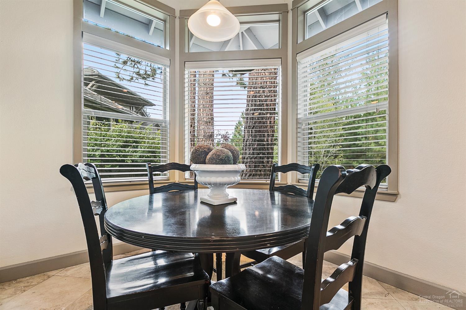 Broken Top - Residential