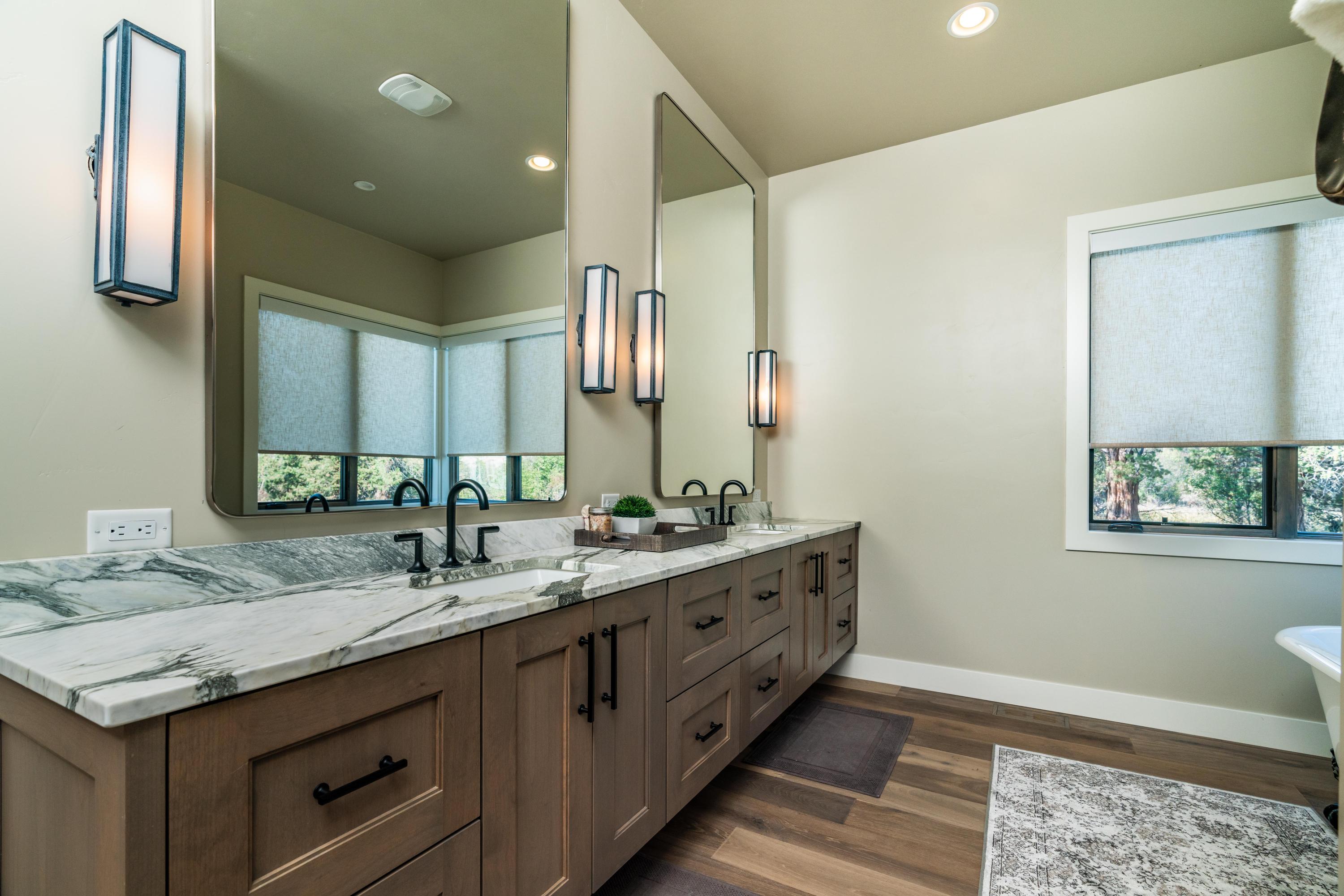 North River - Residential