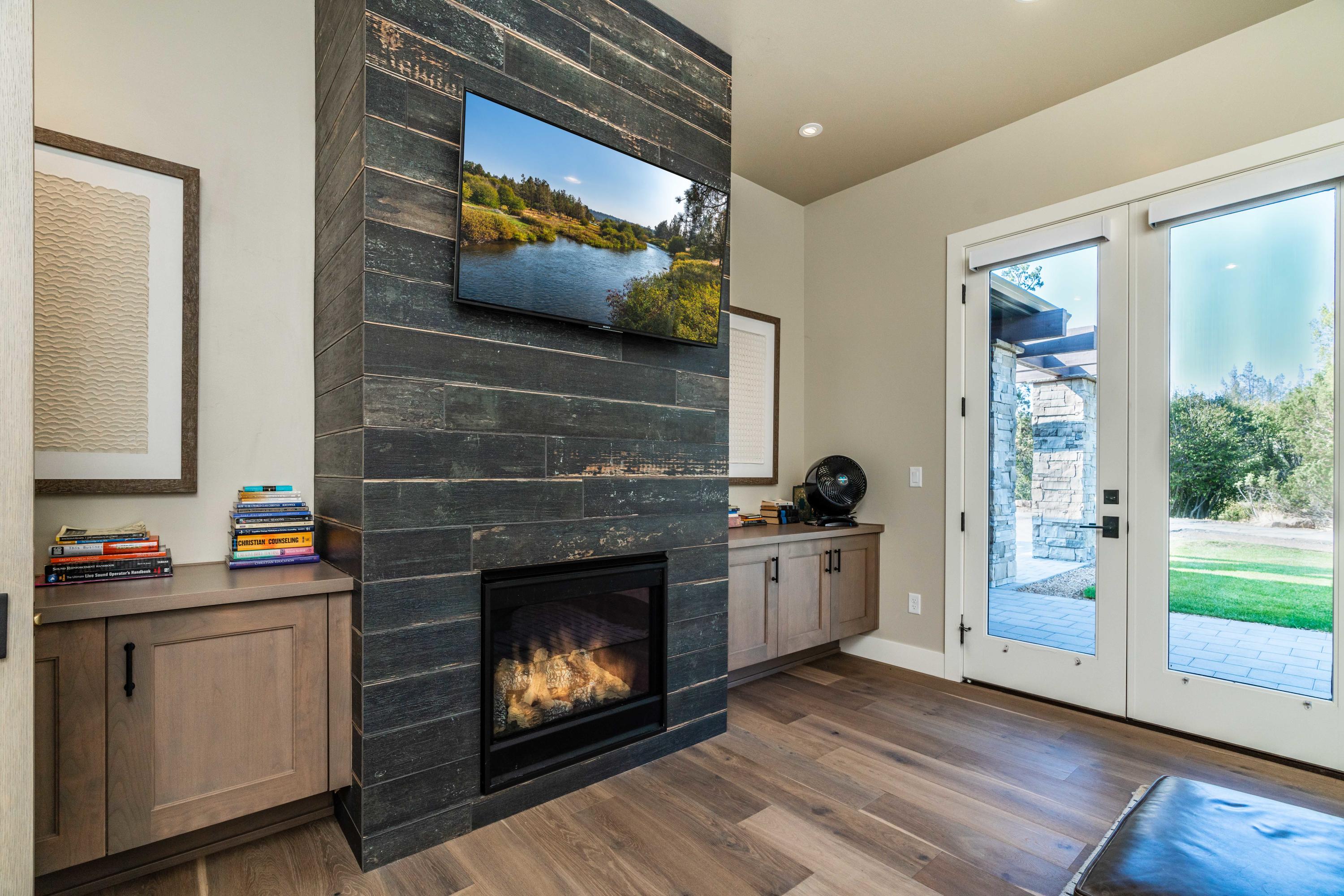 North River - Residential