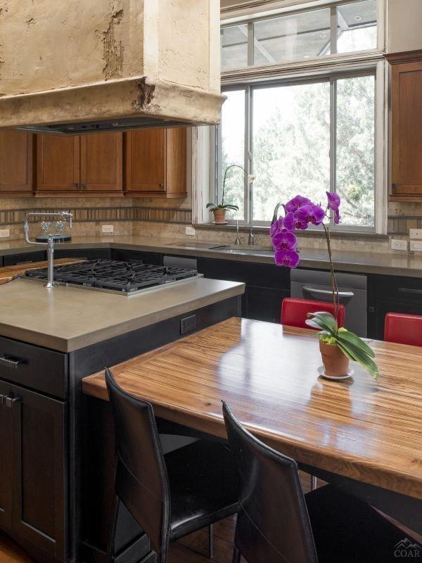 Rocky Point - Residential