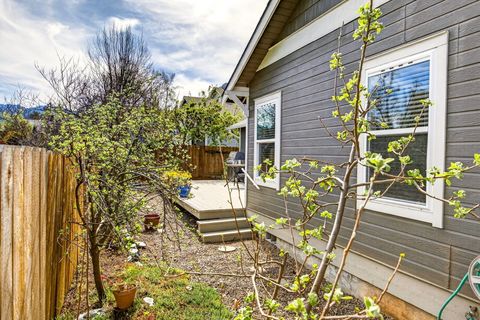 Tiny photo for 480 Parkside Drive, Ashland, OR 97520 (MLS # 220217679)