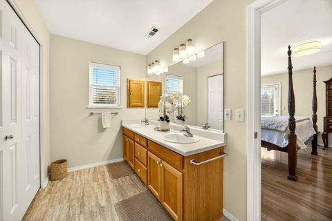 Tiny photo for 480 Parkside Drive, Ashland, OR 97520 (MLS # 220217679)