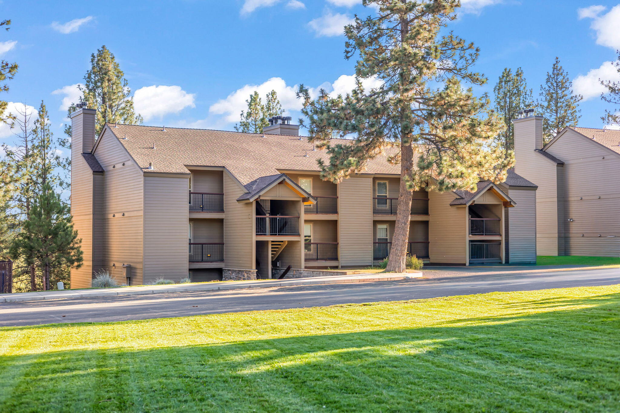 Inn Of The 7th - Residential