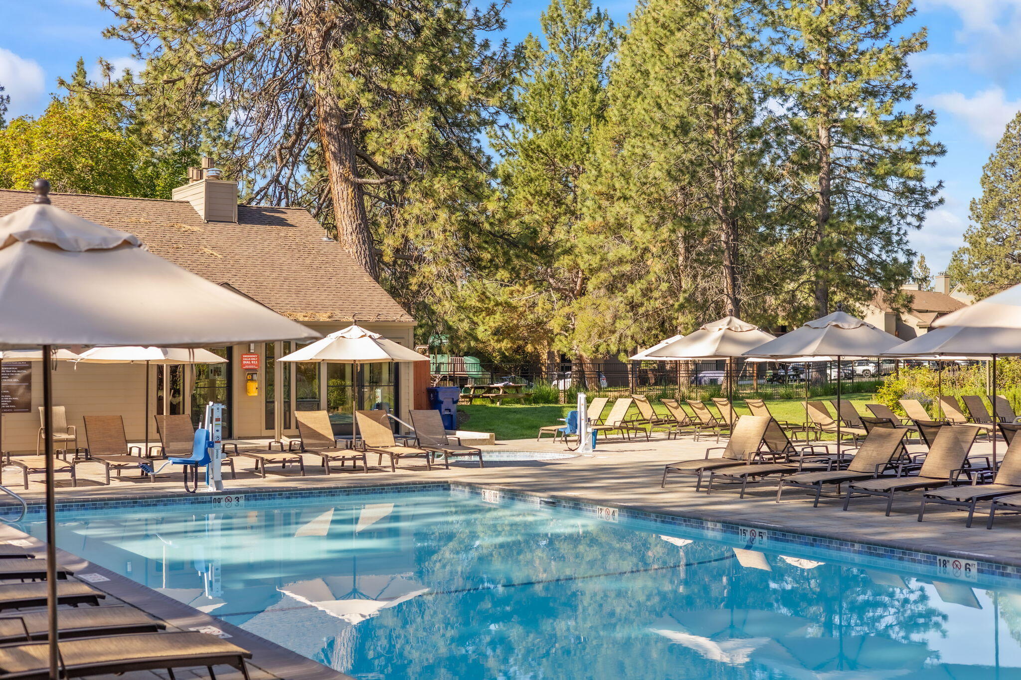 Inn Of The 7th - Residential