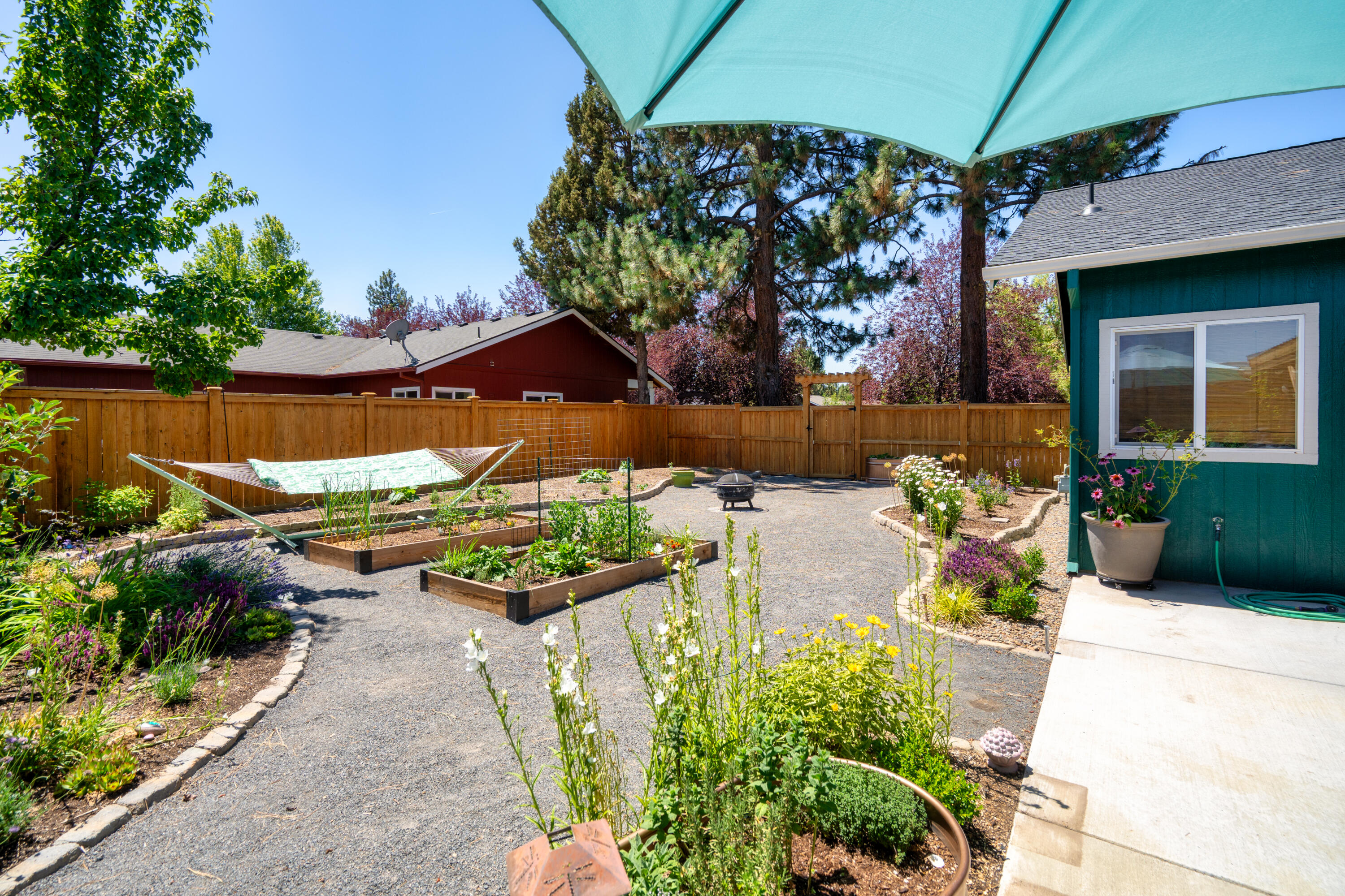 Larkspur - Residential