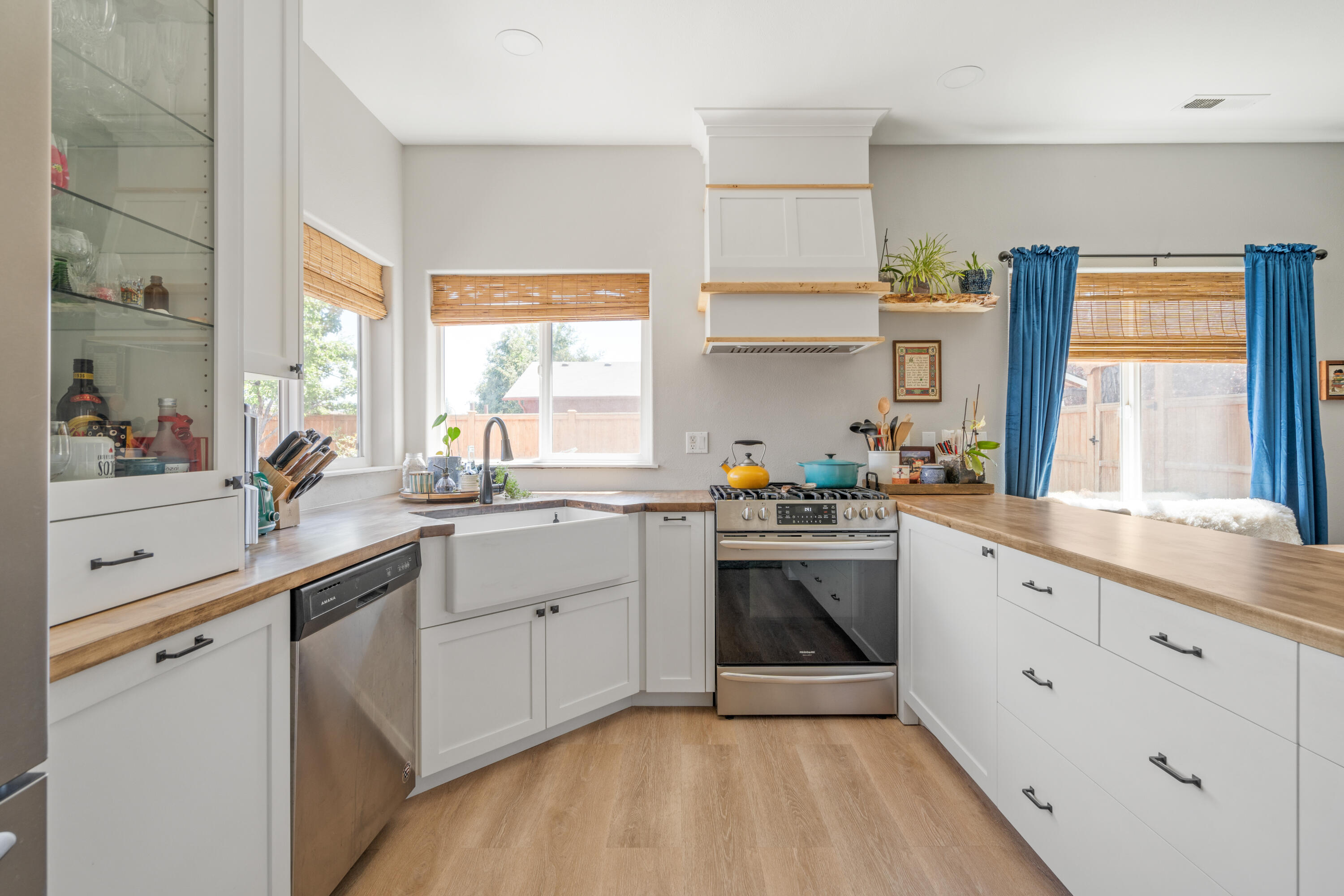 Larkspur - Residential