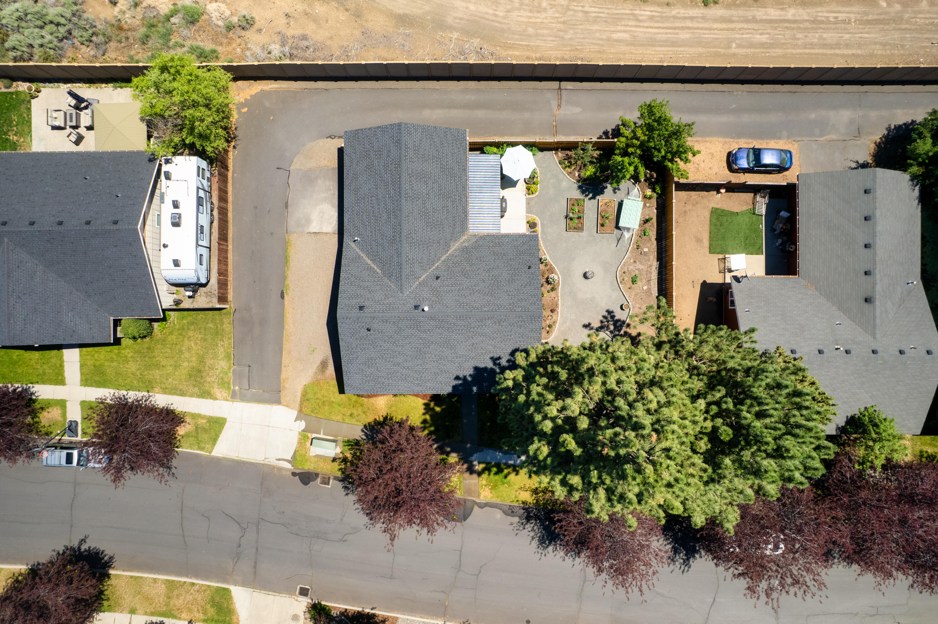 Larkspur - Residential