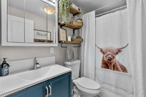 Tiny photo for 22988 Lariat Lane, Bend, OR 97701 (MLS # 220227324)
