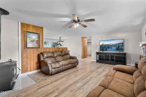 Tiny photo for 22988 Lariat Lane, Bend, OR 97701 (MLS # 220227324)