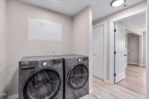 Tiny photo for 22988 Lariat Lane, Bend, OR 97701 (MLS # 220227324)