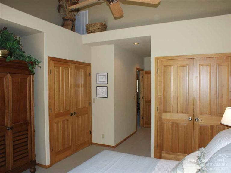 Broken Top - Residential