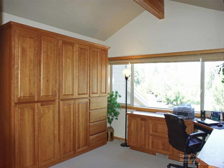 Broken Top - Residential