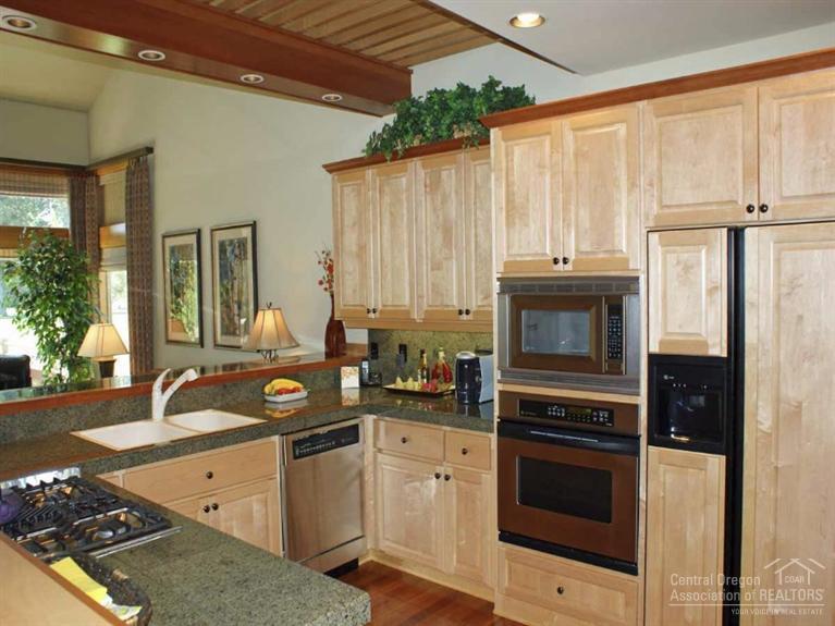 Broken Top - Residential