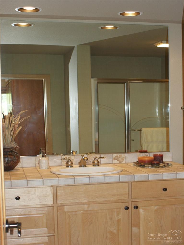 Broken Top - Residential