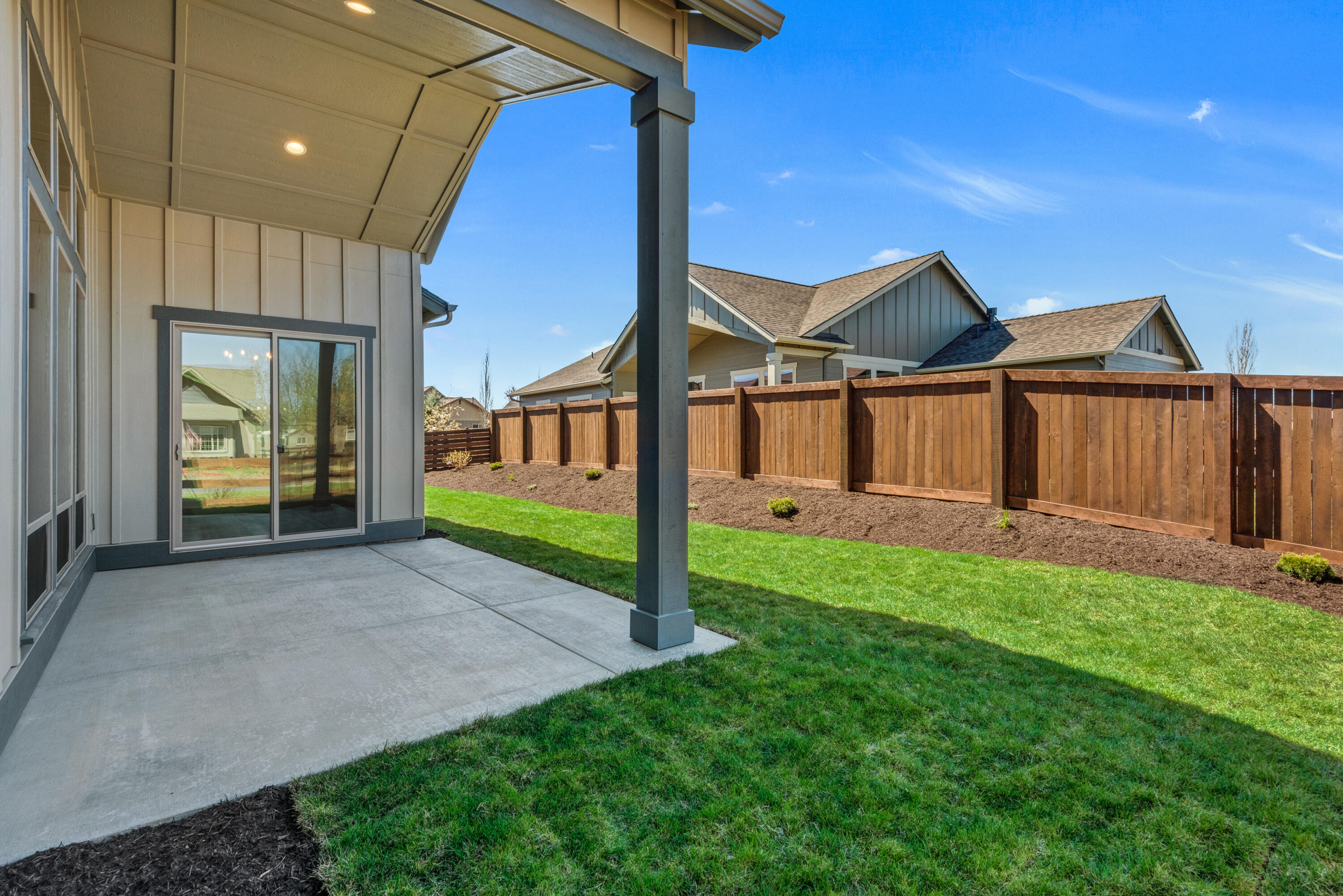 Saddle Ridge - Residential