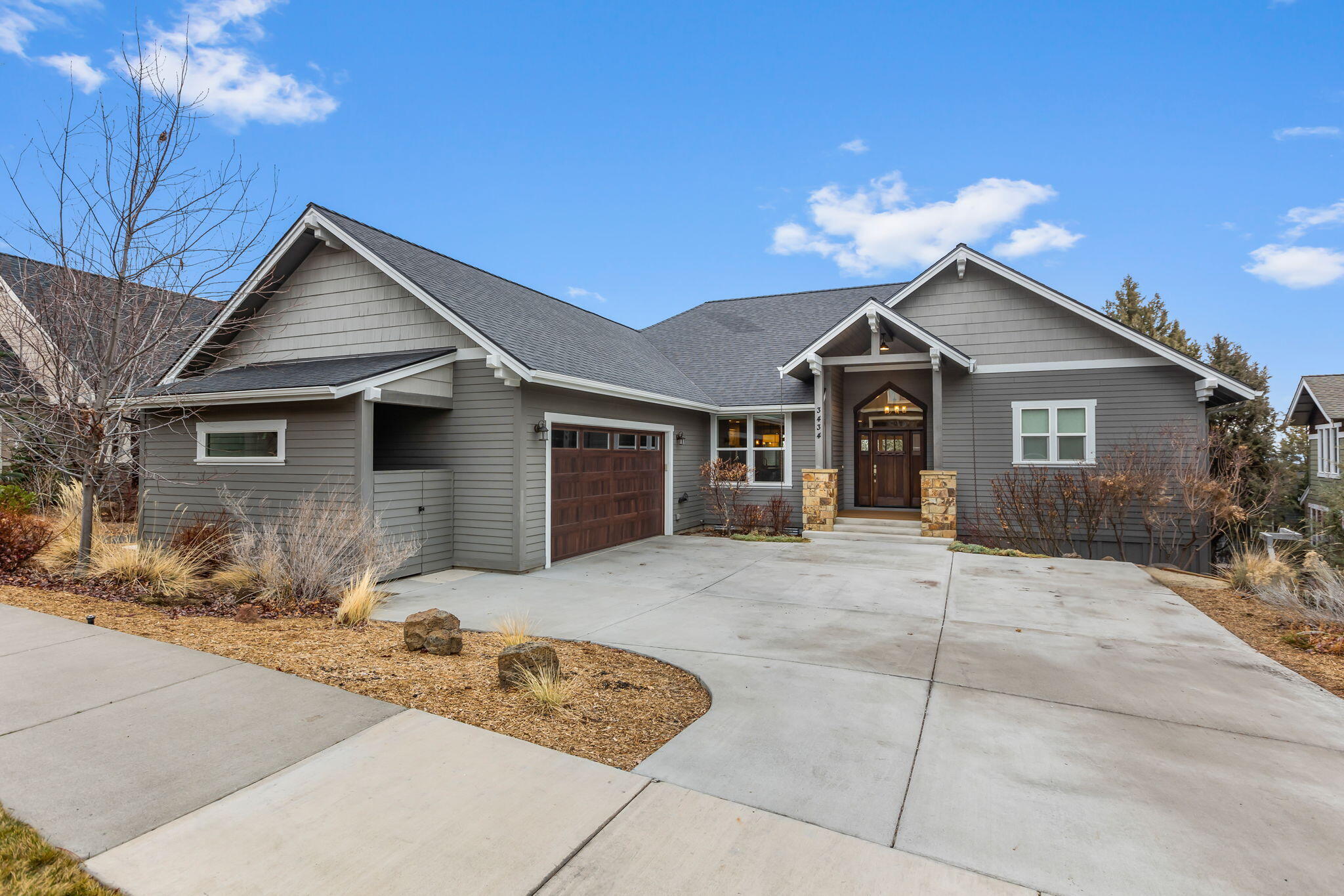 3434 NW Bryce Canyon Lane