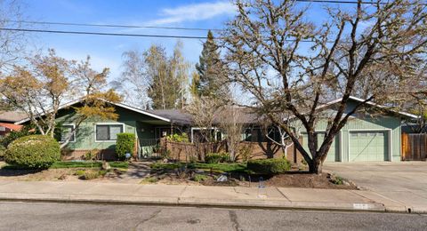 Tiny photo for 722 NW Sandy Drive, Grants Pass, OR 97526 (MLS # 220217636)