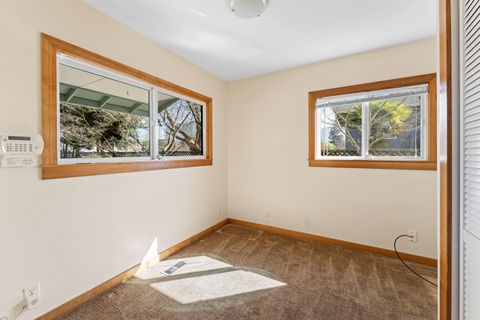 Tiny photo for 722 NW Sandy Drive, Grants Pass, OR 97526 (MLS # 220217636)
