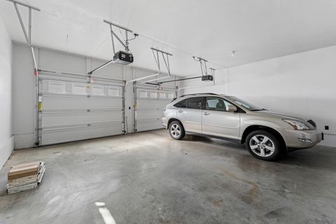 Tiny photo for 722 NW Sandy Drive, Grants Pass, OR 97526 (MLS # 220217636)