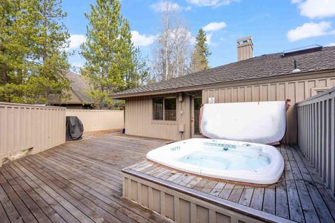 Tiny photo for 57607 Rocky Mountain Lane #4, Bend, OR 97707 (MLS # 220219507)